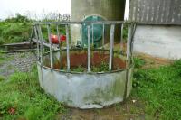 GALVANISED CATTLE ROUND FEEDER - 7