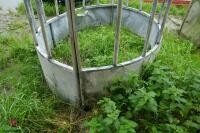 GALVANISED YEARLING CATTLE ROUND FEEDER - 10