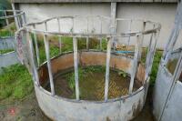 GALVANISED YEARLING CATTLE ROUND FEEDER - 3