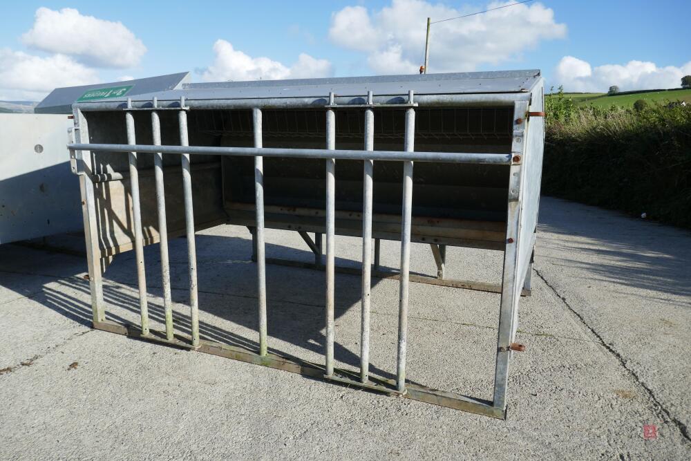 IAE GALV WALK IN CALF CREEP FEEDER