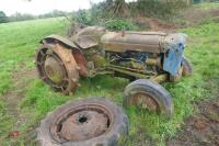 FORDSON DEXTA 2WD TRACTOR (S/R)