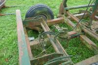 ROSEWELL BALE CHASER TRAILER - 18