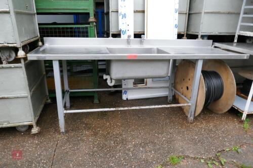 BENHAM CATERING SINK & DRAINER