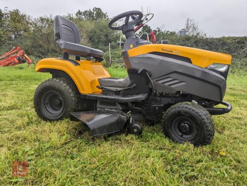 2019 STIGA 2098H RIDE ON LAWNMOWER