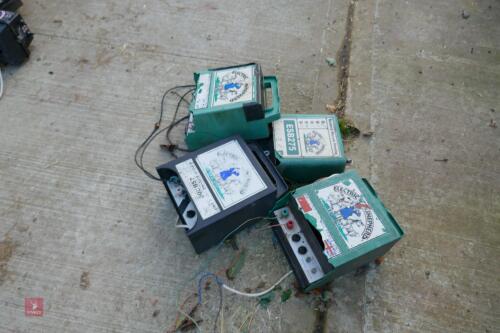 4 ELECTRIC BATTERY FENCE UNITS S/R