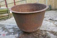 CAST POT - 7