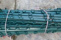 68 GREEN PLASTIC ELECTRIC FENCE STAKES - 5