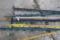 7 PLASTIC ELECTRIC FENCE STAKES - 4