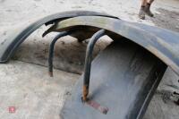 3 FRONT JOHN DEERE TRACTOR FENDERS - 8