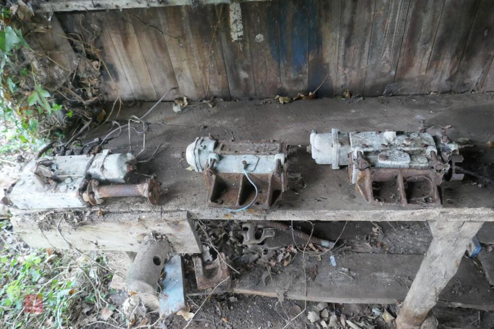 3 X 6 CYLINDER FORDSON MAJOR PUMPS