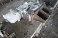 3 X 6 CYLINDER FORDSON MAJOR PUMPS - 8