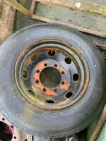 1 xX 8 STUD WHEEL AND TYRE