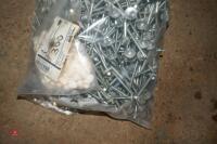 300 SELF DRILLING TEX SCREWS - 4