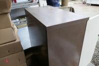 METAL SHELVING CABINET - 5