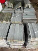 APPROX 400 MARLEY ROOF TILES - 4