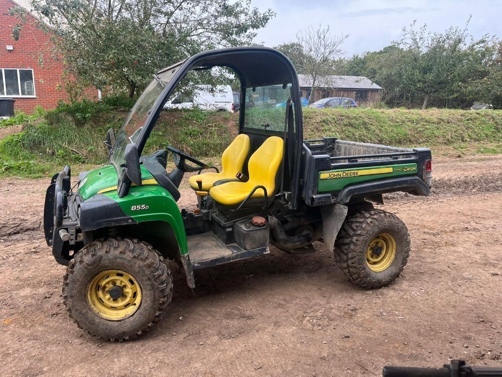 2011 JOHN DEERE 855D GATOR