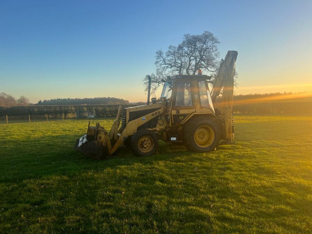 1988 CAT 428 WHEELED DIGGER