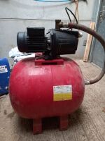 PRESSURE VESSEL WITH PUMP