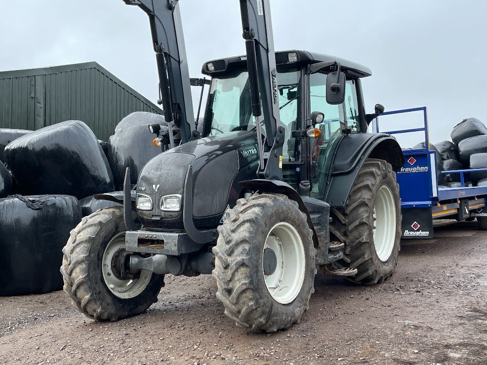 2013 VALTRA N92 TRACTOR 4WD TRACTOR