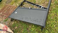 L200 ROLLER SHUTTER CANOPY - 5