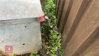 JOURDAIN HOOK OVER ADLIB FEEDERS - 4