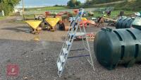 ABRU HD STEP LADDER