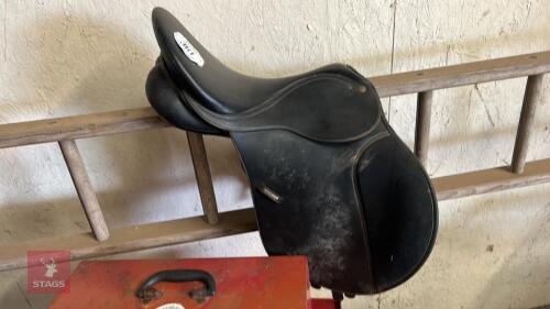 WINTER SADDLE