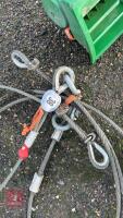 2 METAL TOW CHAINS - 4