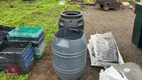 2 WATER BUTTS - 2