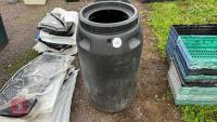 2 WATER BUTTS - 5