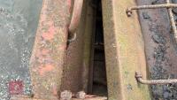 MF 80 TRACTOR FORE LOADER - 12