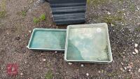2 GREEN POTTING TRAYS