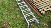 METAL FOLDING LADDER - 2