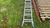 METAL FOLDING LADDER - 3