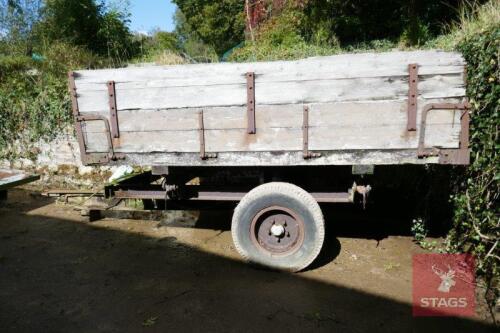 SINGLE AXLE TIPPING TRAILER