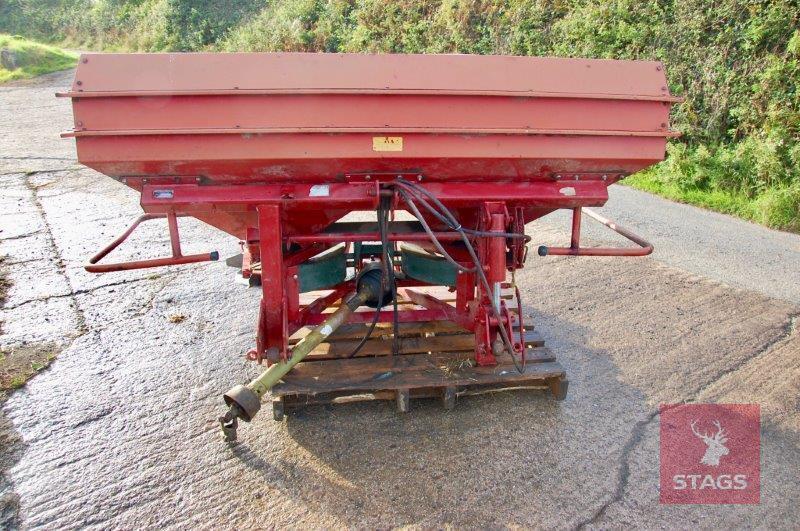 LELY SUPERBOWL 24 FERTILISER SPREADER