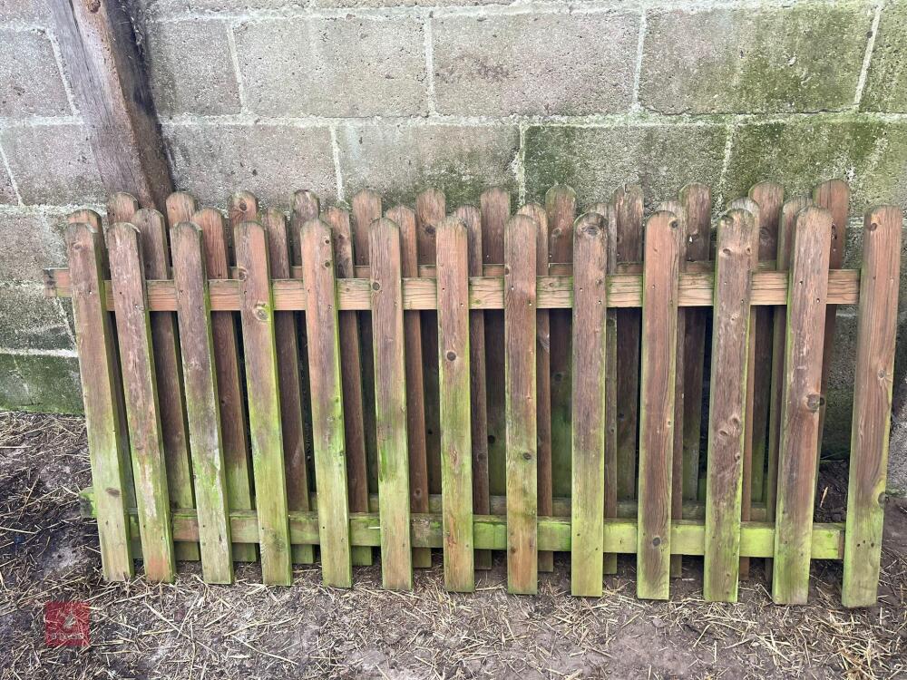 PICKET FENCING