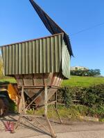 PORTABLE FEED BIN - 7