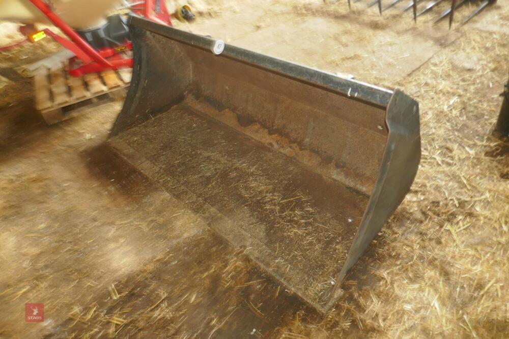 5' 8'' LOADER BUCKET (47)