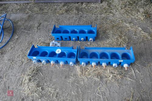 3 WYDALE 5 TEAT FEEDERS (42)