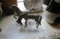 ANIMAL FIGURINES (108) - 5