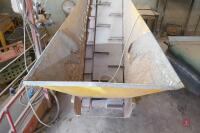 WILTHAMBURY 320 CONVEYOR & BAG STITCHER - 21