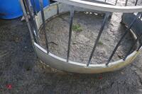 GALVANISED SHEEP RING FEEDER (56) - 4