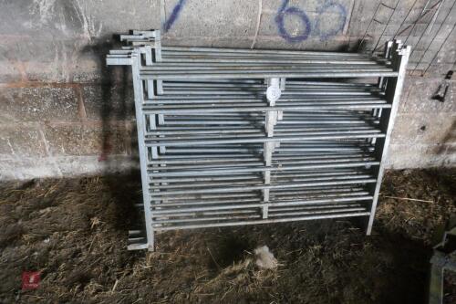 8 X 6' GALVANISED SHEEP HURDLES (72)