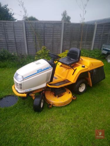 CUB CUT RIDE ON MOWER