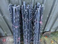 60 BLACK ELECTRIC FENCING STAKES - 10