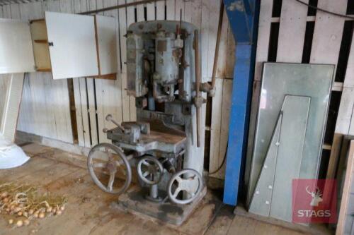 ROBINSON CHISEL & CHAIN MORTISER