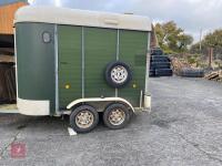 SINCLAIR 2 HORSE TRAILER