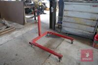 WOLF 560KG HEAVY DUTY ENGINE STAND