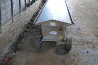 IAE MOBILE LAMB CREEP FEEDER - 5